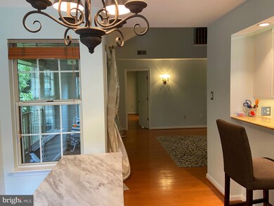 121 Timberbrook Ln unit 302, Gaithersburg, MD 20878 - photo 7