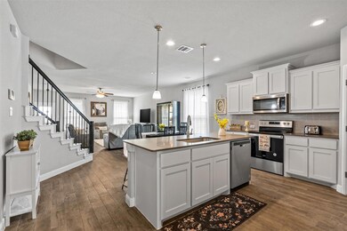 537 Smart Strike Trail, Granbury, TX 76049 - photo 6