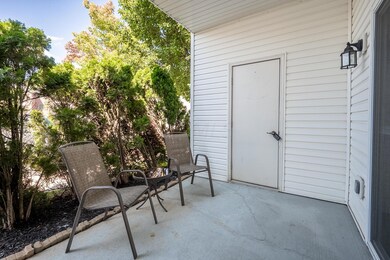 6150 Harbour Pointe unit 101-104