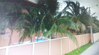 16680 SW 52nd St, Miami, FL 33185 - photo 2