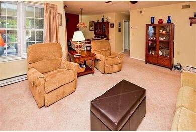 74 Buckingham Dr, Southampton, NJ 08088 - photo 5