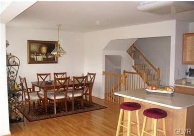 4447 Greens Ct, Center Valley, PA 18034 - photo 5