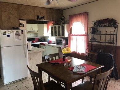 19 Woodford St, Worcester, MA 01604 - photo 6