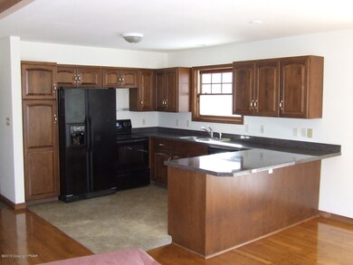 364 Escoll Dr, East Stroudsburg, PA 18301 - photo 6