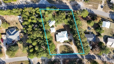 314 Lakeview Dr, Defuniak Springs, FL 32433 - photo 3