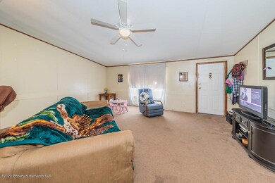 Living Room1-2