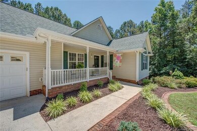 515 Sara Ct, Gastonia, NC 28052 - photo 3