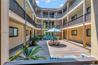 Courtyard in front of villa