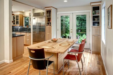 5245 W Mercer Way, Mercer Island, WA 98040 - photo 5