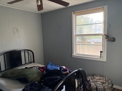 138 Cheatham St, Glasgow, KY 42141 - photo 4