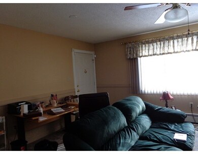 42 Collins St unit D6, Chicopee, MA 01022 - photo 7