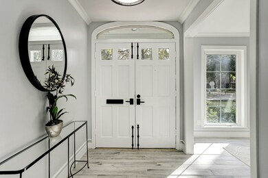 12126 Kimberley Ln, Houston, TX 77024 - photo 3