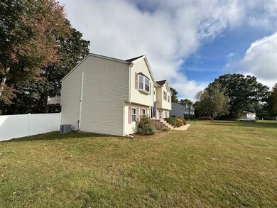 48 Eagle Dr, Dudley, MA 01571 - photo 6