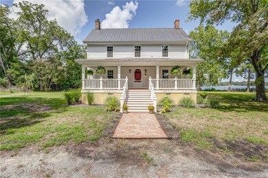 Entrance at the Circular Drive