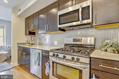 812 Otis Place NW unit 4, Washington, DC 20010 - photo 6