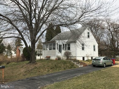 2827 3rd St, Norristown, PA 19403 - photo 3