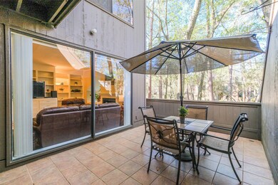 289 Litchfield Ln unit 50, Houston, TX 77024 - photo 2