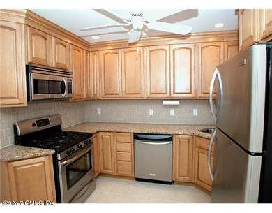 20 Pemberwick Rd unit 1, Greenwich, CT 06831 - photo 6