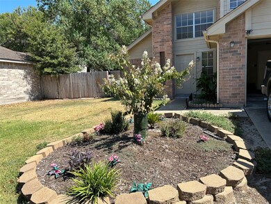 8446 Lake Crystal Dr, Houston, TX 77095 - photo 2