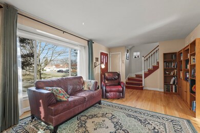 1107 Hull Ave, Westchester, IL 60154 - photo 5