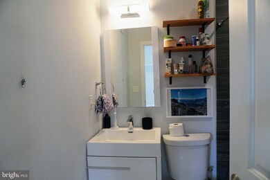 2047 Mountain St, Philadelphia, PA 19145 - photo 7