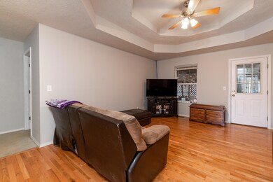 Hillcrest Nixa Home-6