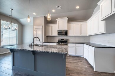3721 Burma Ct, Norman, OK 73072 - photo 4