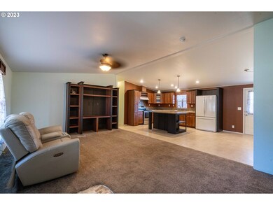 Kitchen/Living Room
