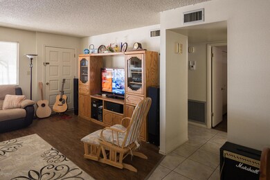 6421 Family Rm