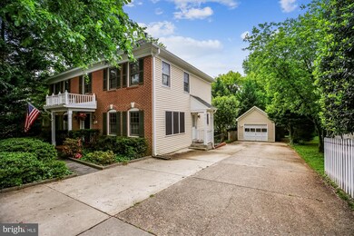 2212 Forest Glen Rd, Silver Spring, MD 20910 - photo 2