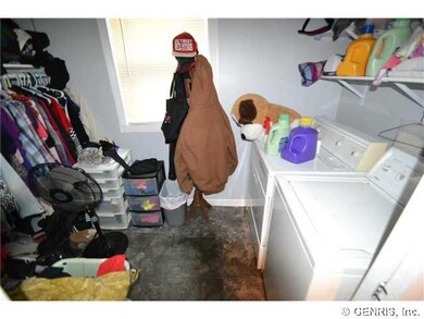 Laundry. First floor laundry.