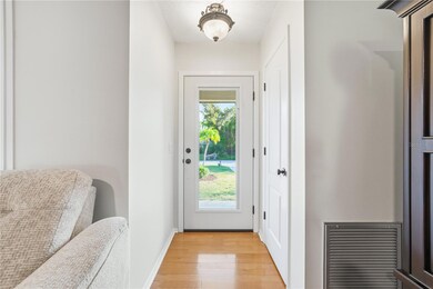 304 Pine Rd, Nokomis, FL 34275 - photo 5