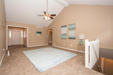 JThomasPhotography-6313 W Pages-1