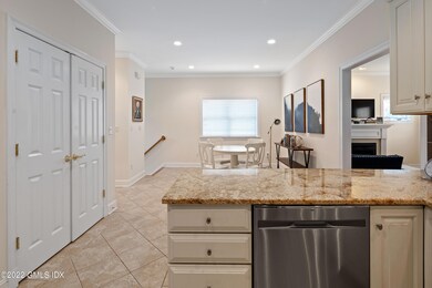 34 Windy Knolls, Greenwich, CT 06831-106