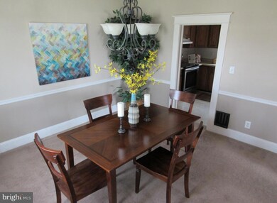 7704 Bay Front Rd, Baltimore, MD 21219 - photo 4