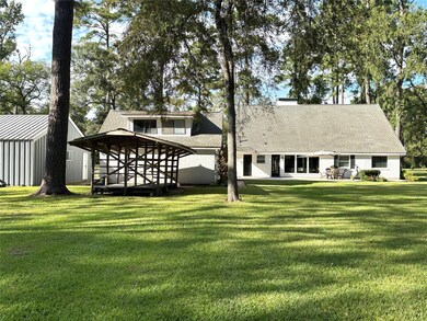 211 Garden W, Conroe, TX 77304 - photo 6