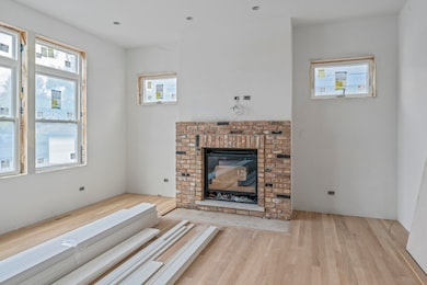 286 N Indiana St, Elmhurst, IL 60126 - photo 5