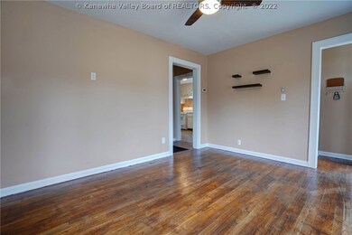 1608 W Virginia Ave, Dunbar, WV 25064 - photo 6