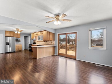 2045 Horseshoe Cir, Jessup, MD 20794 - photo 6