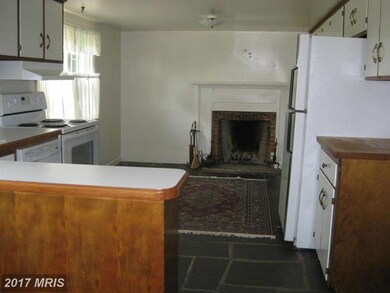 1331 Jefferson Pike, Brunswick, MD 21758 - photo 5