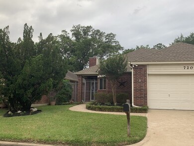 7207 W Hearthstone Green Dr, Houston, TX 77095 - photo 2