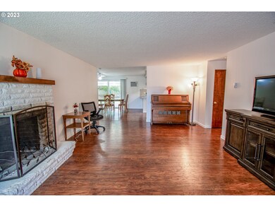 1580 Goodpasture Island Rd, Eugene, OR 97401 - photo 4