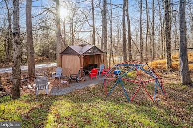 2121 Warwick Cir, Tobyhanna, PA 18466 - photo 5