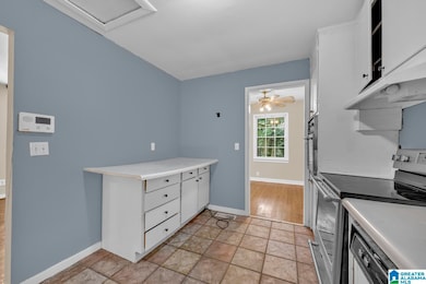 1332 4th Way NW, Center Point, AL 35215 - photo 4