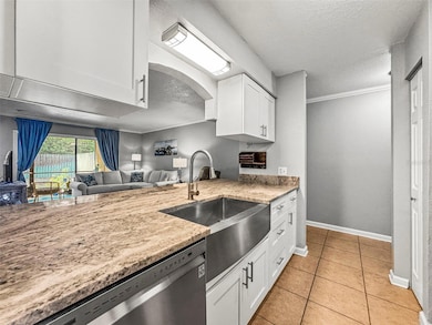 Farmhouse sink and plenty of counter space