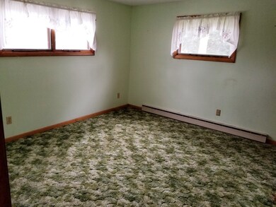 254 East St, South Hadley, MA 01075 - photo 6