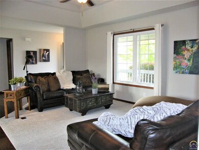 6311 SW 48th Place, Topeka, KS 66610 - photo 5