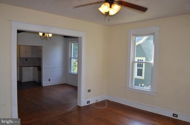 233 Mallow Hill Rd, Baltimore, MD 21229 - photo 4