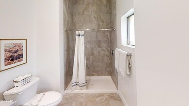 Verde-Unit-2-Bathroom(1)