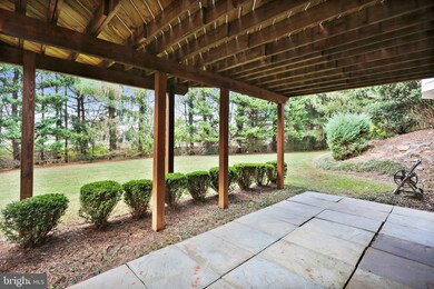 19 Turnham Ct, Gaithersburg, MD 20878 - photo 5